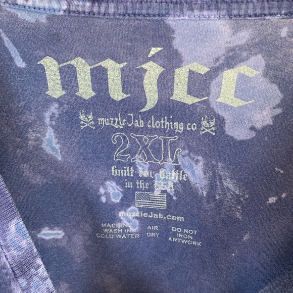 Muzzle Jab clothing co. Cropped bleached tshirt - Picture 2 of 3